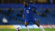 Antonio Rüdiger ist eine verlässliche Bank in der Chelsea-Abwehr. Im Training soll er jedoch die Nerven verloren haben. 