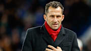 Nach der Beförderung von Hasan Salihamidzic sucht der FC Bayern keinen neuen Sportdirektor