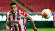 El delantero de Chivas está prácticamente descartado para reaparecer