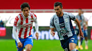 José Juan Macías y el argentino Gustavo Cabral se verán las caras de nuevo en el Pachuca contra Chivas.