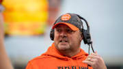Former Browns coach Freddie Kitchens lets door hit him on way out