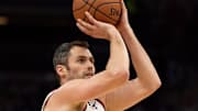 Cleveland Cavaliers v Minnesota Timberwolves