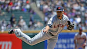 Cleveland Indians v Chicago White Sox