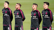 La selección mexicana entonando el Himno Nacional previo al duelo contra Costa Rica en la CONCACAF Nations League.