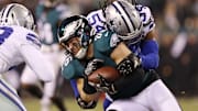 Zach Ertz battling through his injury against the Dallas Cowboys. 