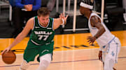 Luka Doncic promedia 25.3 puntos, 8.6 rebotes y 7.6 asistencias en tres campañas de la NBA