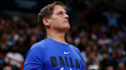 El dueño de los Mavericks buscará apoyar a los trabajados damnificados por la suspensión de la liga