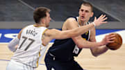 Mavericks y Nuggets se enfrentan este sábado en la NBA