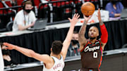 Damian Lillard estableció nuevo récord de triples en una serie
