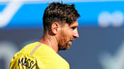 Deportivo Alaves v FC Barcelona  - La Liga