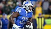Detroit Lions v Green Bay Packers