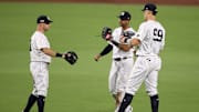 Los Yankees siguen con vida en la postemporada