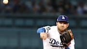 Los Angeles Dodgers slugging infielder Max Muncy signs extension in LA