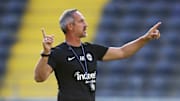 Adi Hütter hat seinen Vertrag bei Eintracht Frankfurt verlängert