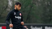 Sahverdi Cetin im Training mit den Profis