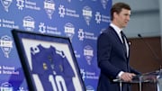 Eli Manning Announces Retirement