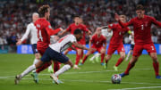 Lors du penalty sifflé contre le Danemark, deux ballons étaient sur le terrain. 