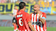 Estudiantes v Boca Juniors - IVECO Bicentenario Apertura 2010