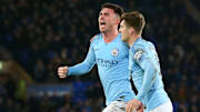 Laporte y Stones, dos centrales de raza