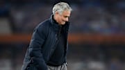 José Mourinho a été limogé de son poste d'entraîneur de Tottenham ce lundi. 