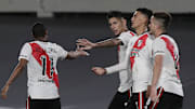 FBL-ARGENTINA-RIVER-ARSENAL - River festeja el gol.