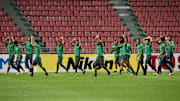 Sesi latihan Timnas Indonesia