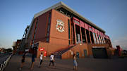 FBL-ENG-PR-LIVERPOOL-VICTORY-FANS