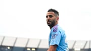 Riyad Mahrez marcó uno de los goles del año con Argelia