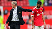 La déception de Bruno Fernandes après la défaite de Manchester United contre Aston Villa. 