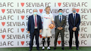 Ivan Rakitic regresó al Sevilla