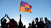 Der FC Barcelona will (und muss) Gehälter einsparen!