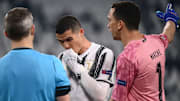 FBL-EUR-C1-JUVENTUS-PORTO - Marchesin le ganó el duelo a Cristiano.
