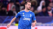 FBL-EUR-C1-LYON-JUVENTUS