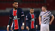 Neymar et Kylian Mbappé n'ont pu porter le PSG face à Manchester United. 