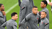 Messi Neymar Mbappé à l'entraînement avec le Paris Saint-Germain cette saison 