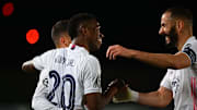 Vinicius esulta con Benzema