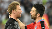 Neuer confesó que Buffon es su ídolo 