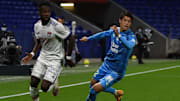Maxwell Cornet et l'OL ont buté sur la défense de l'OM avec Hiroki Sakai