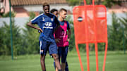 Oumar Solet s'est engagé pour 5 ans avec le RB Salzbourg. 