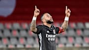 Memphis Depay wir sich seinen nächsten Klub zeitnah aussuchen