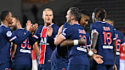 Le PSG s'est largement imposé contre Nîmes avant d'affronter Manchester United en Ligue des Champions
