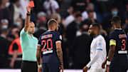 Layvin Kurzawa a été expulsé lors du dernier classico pour s'être battu avec Jordan Amavi 