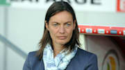Les accusations pleuvent sur Corinne Diacre