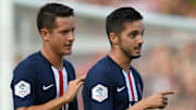 Pablo Sarabia y Ander Herrera en un partido con el PSG
