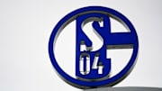 Auf Schalke hat es drei Corona-Fälle in der U23 gegeben