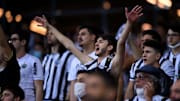 Mineirão recebeu público em partidas da Libertadores e Série B