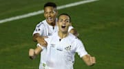 Kaiy fez o gol que colocou o Santos em vantagem