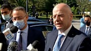 FIFA-Boss Infantino hält an der WM in Katar fest. Der Widerstand gegen das Großevent nimmt jedoch zu