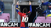Homenaje de Messi a Maradona