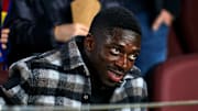 Dembelé no se mueve de la grada